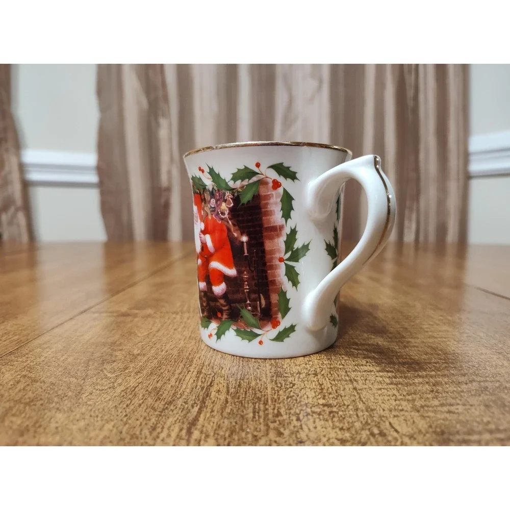 Handmade Sugar Cookie Soy Wax Scented‎ Candle in Vintage Santa Christmas Mug A66